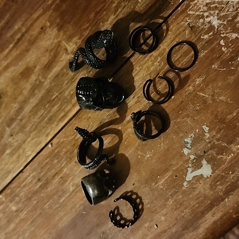 Womens rings